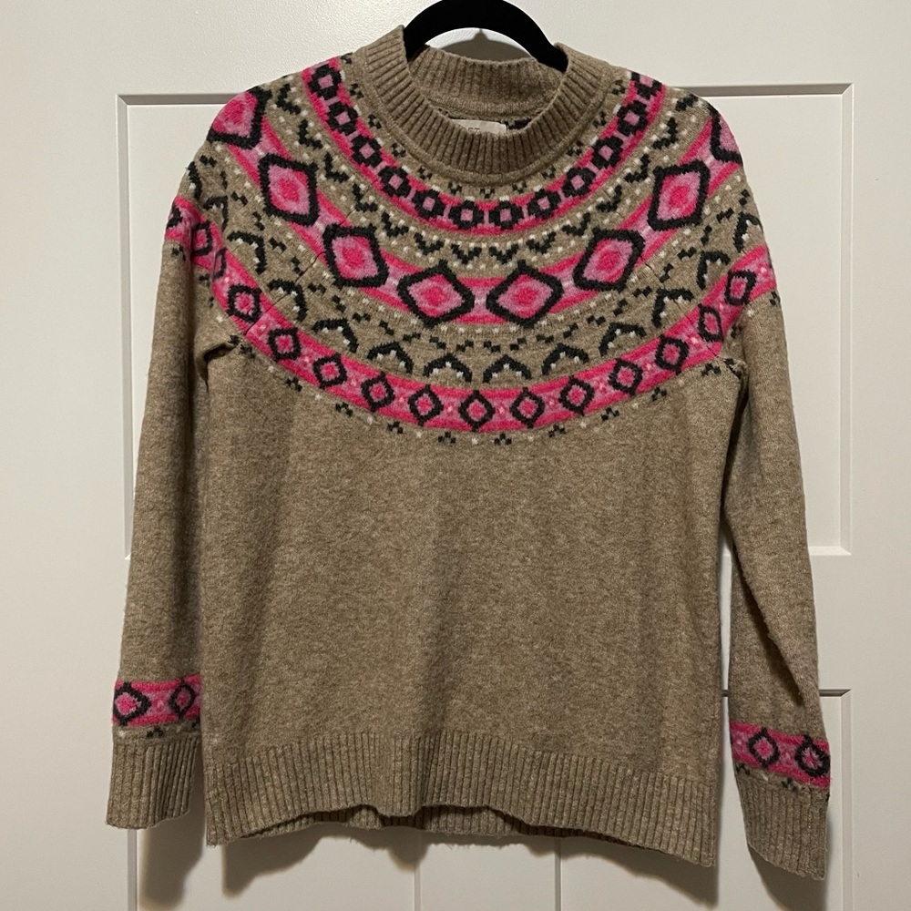 LOFT Faire Isle Sweater, Light brown w/ pink, violet, black & white accents, XS
